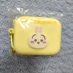 CHIKAWA ミニポーチ イエロー うさぎ シリコンポーチ ちいかわ