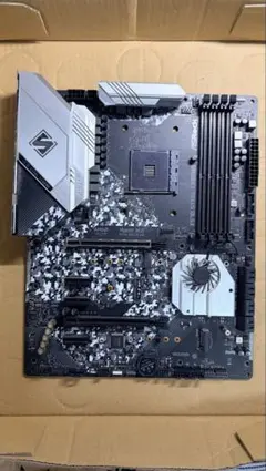 ASRock X570 Steel Legend マザーボード 本体のサムネイル