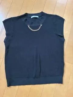 ブラックノースリーブカットソー