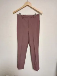 UNIQLO　ピンク　スマートアンクルパンツ