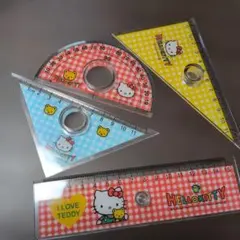 ハローキティ　レトロ　定規セット