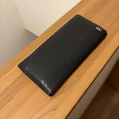 ブラックレザー長財布 ダンヒル