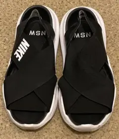 ★NIKEスポーツサンダル クロスストラップブラックです★大特価です。