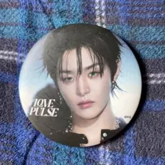 LOVE PULSE ジフン　缶バッチ