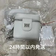ダーリッチ　Darich ノベルティ キャビアスキンレザースモールポーチ