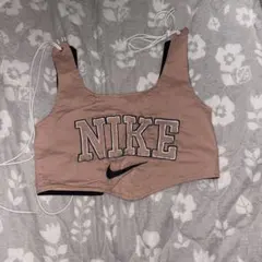 NIKEリメイクタンクトップ　レディースのサムネイル