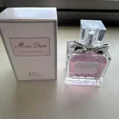 Miss Dior Blooming bouquet 香水