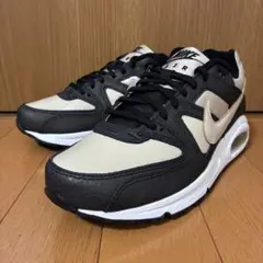 ナイキ　スニーカー　ウィメンズ エア マックス コマンド プレミアム22.5cm