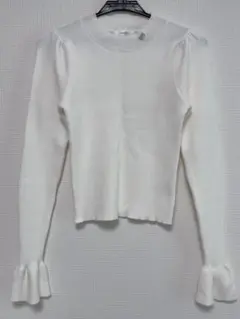 evelyn ビジューロゴリブニット
