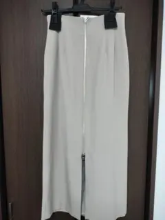 NATURAL BEAUTY BASIC ベージュタイトスカート