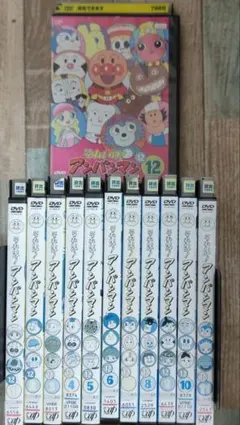 新品ケースDVD 「 それいけ！アンパンマン '19 」 全12巻 やなせたかし