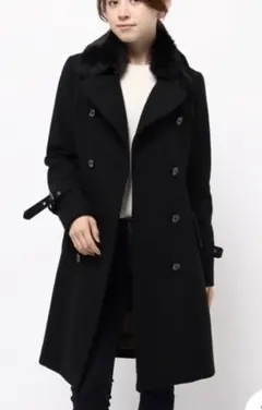 【極美品】BURBERRY BLUE LABEL ファー付　ウールトレンチコート