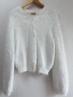 ふわふわシャギーカーディガン 白 クロップド丈 長袖 美品 即刻発送　発送無料
