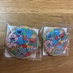 セサミストリート 25周年 缶バッジ　２つセット