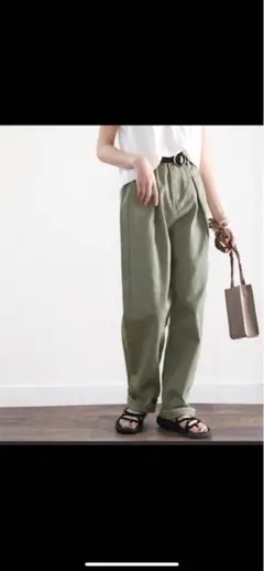 値下げしました！【美品】クラシカルエルフ　ストレート パンツ　カーキ　M