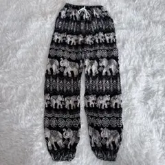 Item thumbnail for item 8daa9198-6a6a-4864-92b8-f2c6d333c4a8