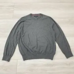 トミーヒルフィガー 長袖ニット XL ワンポイント ロゴ クルーネック