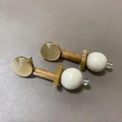 ニコアンド　ピアスのサムネイル