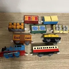 プラレール トーマスと貨車セット　トーマスといっぱい貨車セット