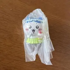 [即日発送]ちいかわ　たべものいっぱいマスコット　ハチワレ