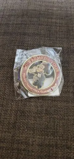 ディズニーシー　プレミアムツアー限定ピンバッジ