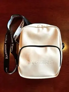 タイガース ショルダーバッグ ホワイト