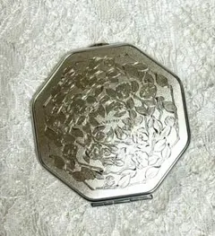 Item thumbnail for item 902ecdba-30a7-4d2f-b404-23f346c07b4d