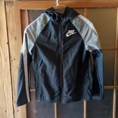 Nike フード付きジャケット 100cm~