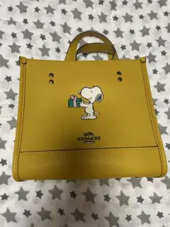 アウトレットコーチ　スヌーピーショルダートート