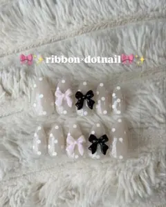 リボン×ドットネイルチップ ネイルチップ ガーリーネイル