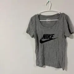 美品✨️【S】NIKE THE NIKE TEE グレー 夏服 半袖 かっこいい