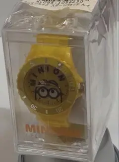 MINIONS スポーツウォッチ イエロー
