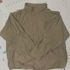 グラミチ　ベージュ　ナイロンジャケット フード付き