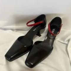PRADA ヒール　パンプス　ブラック