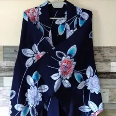 昭和レトロ　手縫い　紺色 花柄 レディース浴衣単品