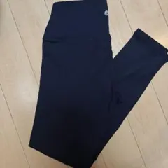 新品未使用SUKALAベーシックレギンスパンツサイズｍネイビー普段着