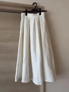 【birthday bash】ホワイト ジャカードフレアスカート ロング丈