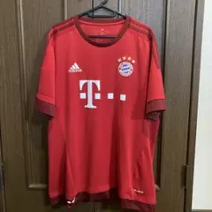 バイエルンミュンヘン　15-16 ユニフォーム。