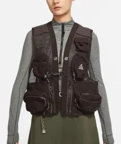 希少Nike ACG 5L Hydration Pack 2 - メルカリ