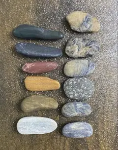 ★色んな石ころ★長細い石、薄っぺらい平石★水槽、ガーデニングに★