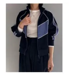 ジッパー付きジャージ Fサイズのサムネイル
