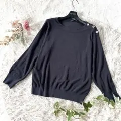 【7-IDconcept】リブニット 13 ネイビー　肩ボタン 上品　長袖のサムネイル