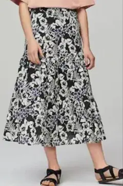 GU フラワープリント ロングスカート