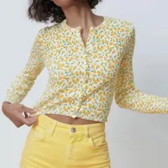 ZARA 花柄カーディガン