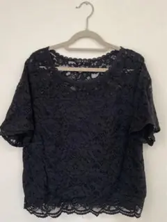 u*c様 レース トップス Mサイズのサムネイル
