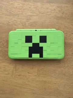 ニンテンドー 2DS LL マイクラ　クリーパーエディション
