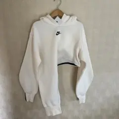 新品　未使用　NIKE ナイキ　トップス　パーカー　アシンメトリー　フーディ