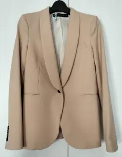 《値下げ中》ZARA WOMAN テーラードジャケット XSサイズのサムネイル