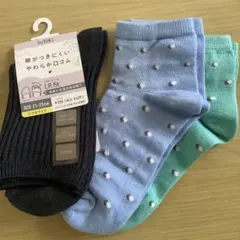 SuTeKi ソックス 他3足セット 21-23cm24㎝