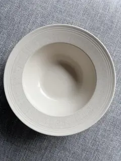 ［希少・廃盤］WEDGWOOD Paul Costelloe 中皿 2枚セットのサムネイル